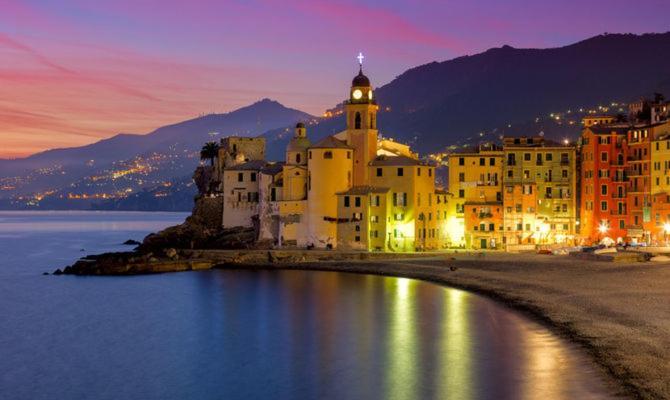 A 2 Passi Dal Centro Genoa